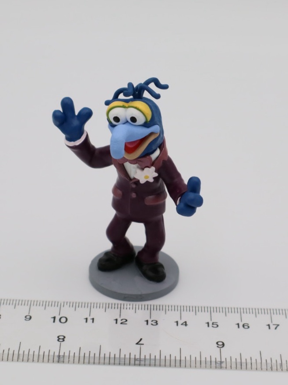 Lot of 3 Inch PVC Muppet Cake Toppers, Ms Piggy, Gonzo and Walter 🎂 - Picture 8 of 11